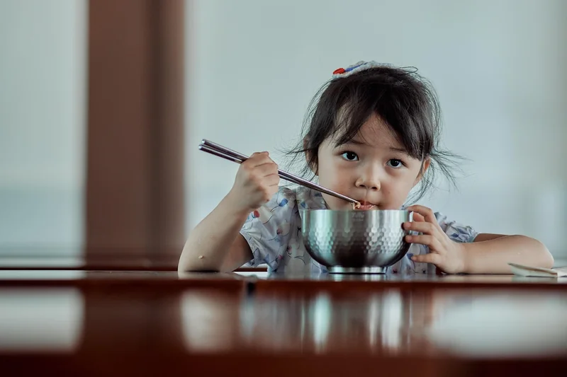 Que faire quand l'enfant ne mange rien ? Les erreurs à éviter