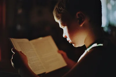 Comment aborder l'éducation sexuelle avec votre enfant en 2026 : guide pratique